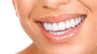К чему снятся яркие белые зубы: толкование сонников