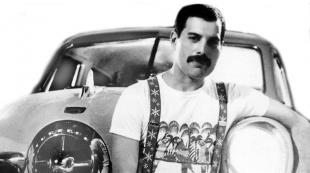 Freddie Mercury: η ιστορία ενός αγοριού από το Stone Town
